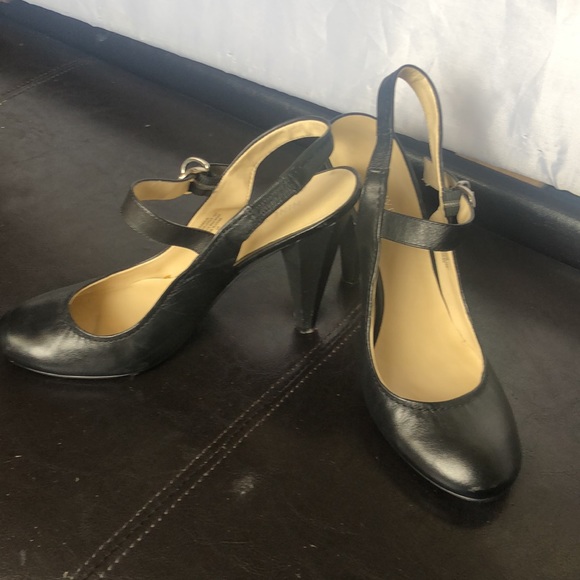 Mary Jane heels - Picture 2 of 6